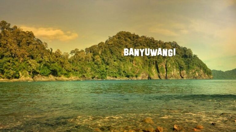 wisata Pantai Banyuwangi