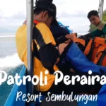 Petugas sedang melakukan patroli perairan di Resor Sembulungan Blok Slengrong Taman Nasional Alas Purwo.